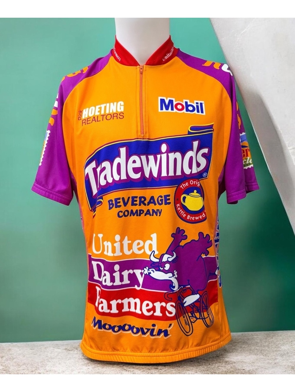 Vintage Tradewinds Beverage Company United Dairy Farmers Cycling Jersey Sz XL